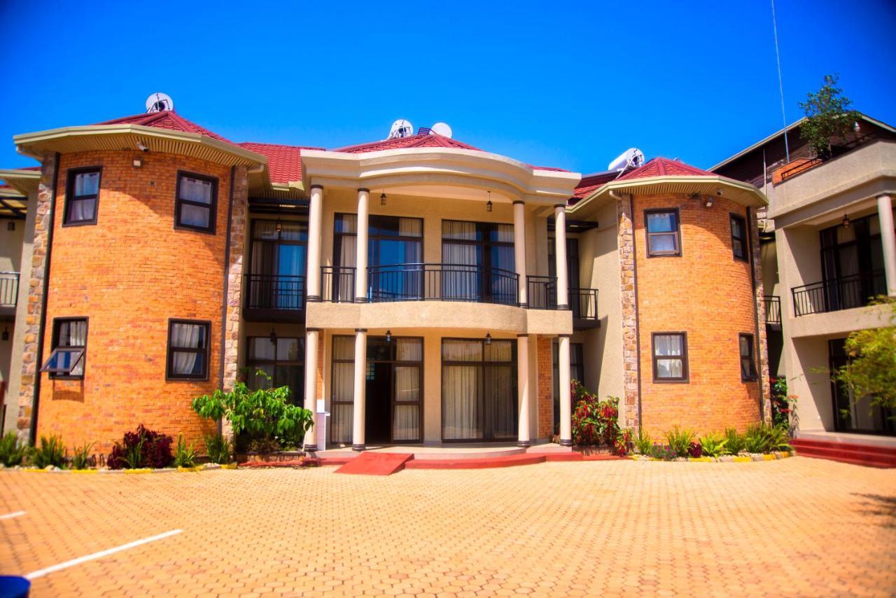 Quality Inn Hotel Kigali Exterior foto