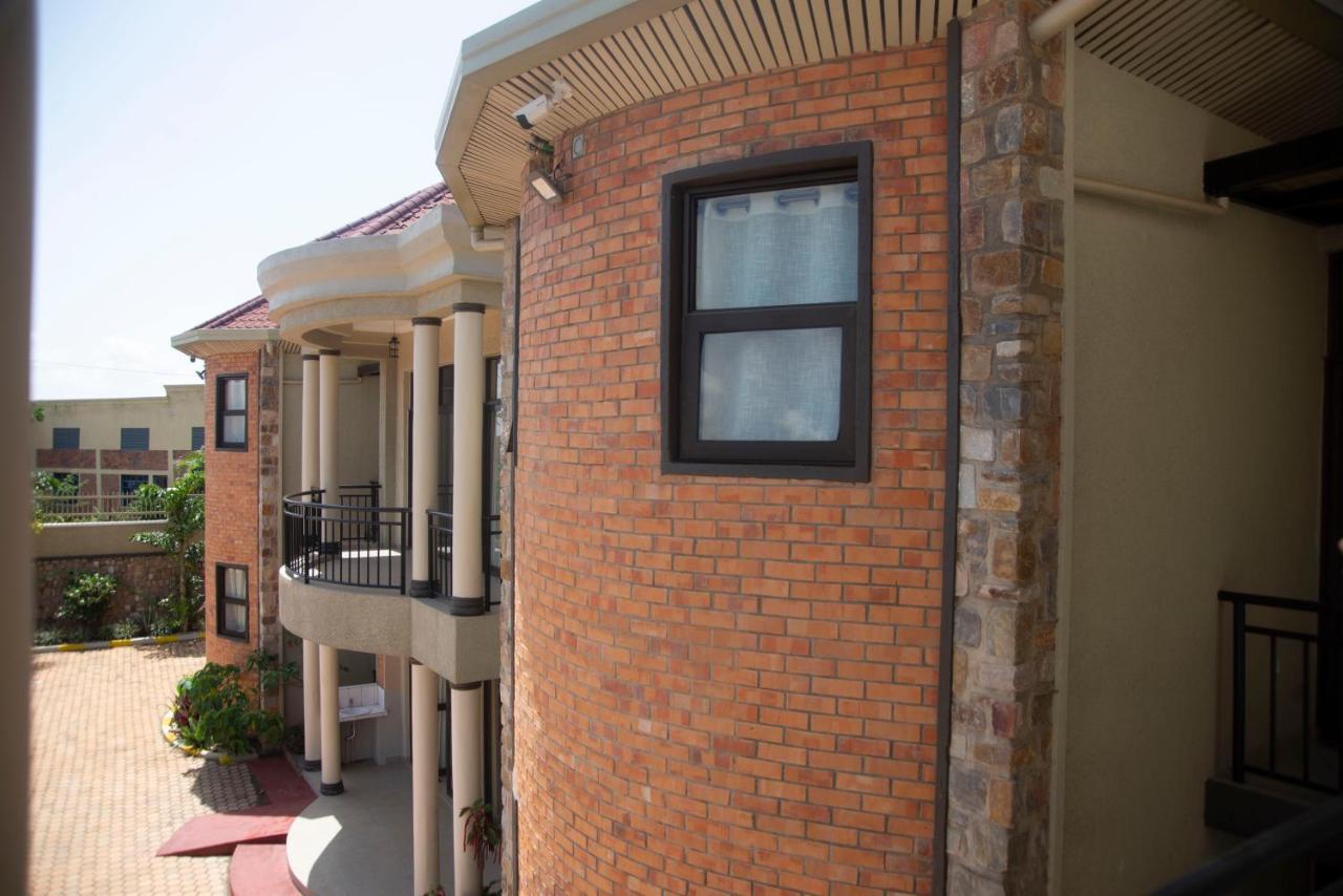 Quality Inn Hotel Kigali Exterior foto