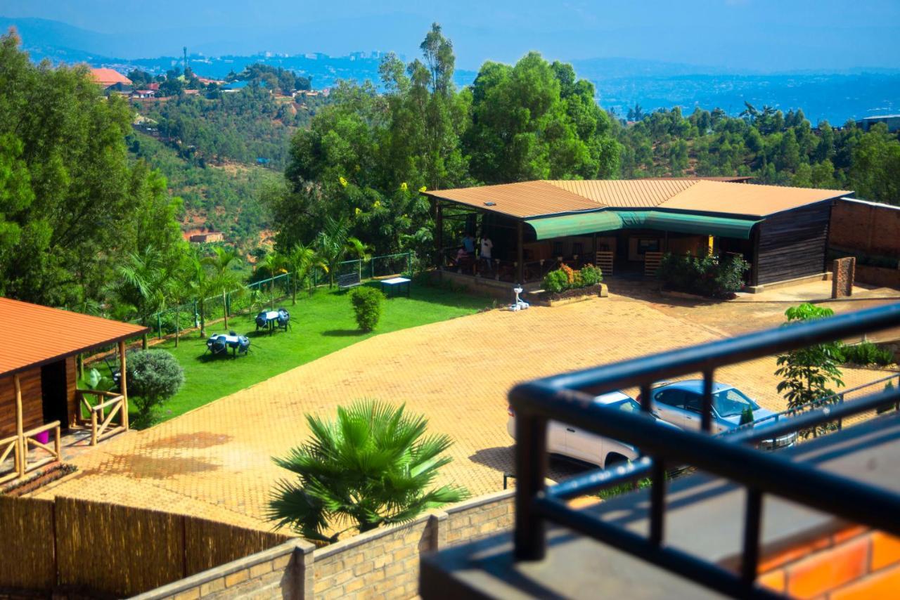 Quality Inn Hotel Kigali Exterior foto