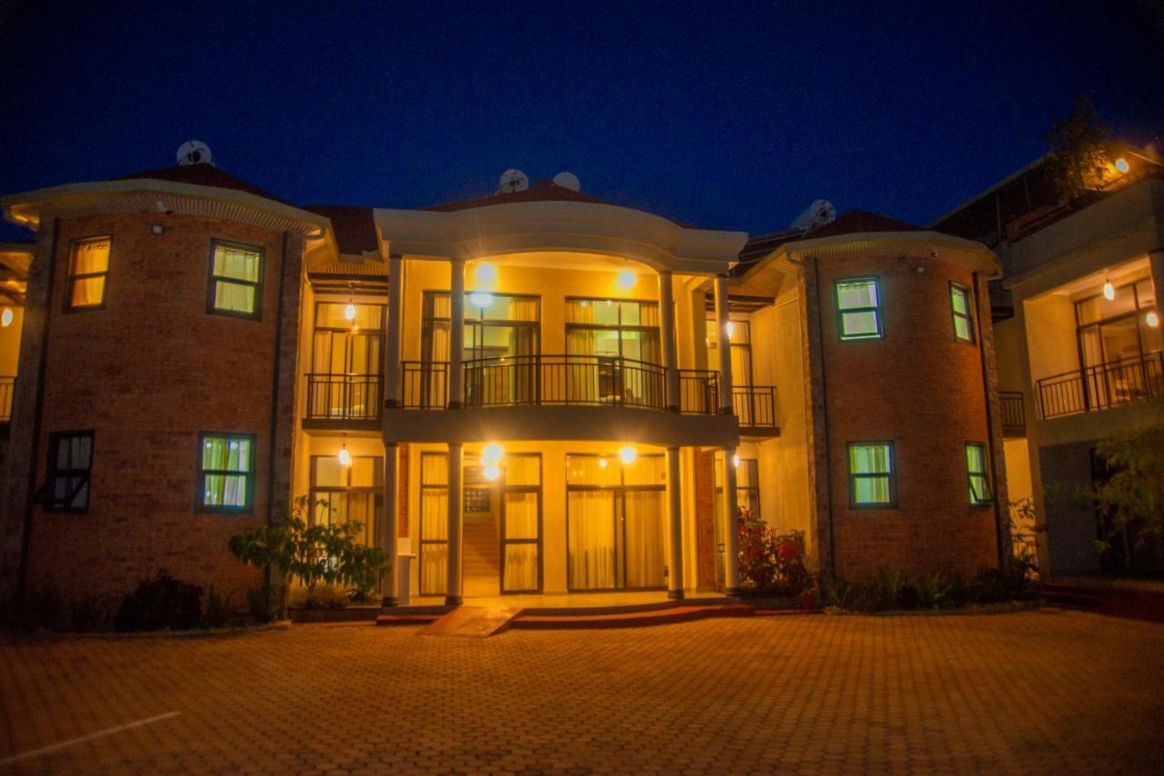 Quality Inn Hotel Kigali Exterior foto